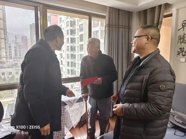 隴運(yùn)集團(tuán)公司開展春節(jié)走訪慰問